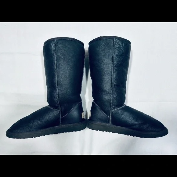 UGG Pewter Metallic Classic Tall Shearling Boots - Sz W5 - Rare Style 5823 - Picture 6 of 11